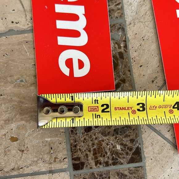 Supreme stickers Fully intact lot (3) - Picture 4 of 6